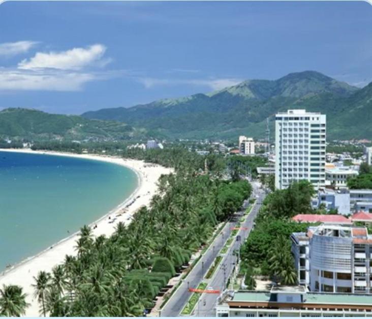 Отель Apec Mandala Wonder Туихоа Экстерьер фото